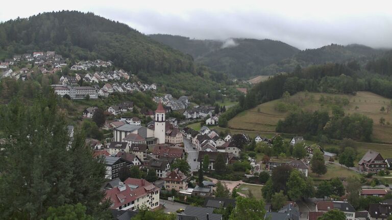 Dieses Bild zeigt eine Webcam-Aufnahme von Ottenhöfen, aufgenommen am Sonntag, den 30.08.2026 um 09:40 Uhr