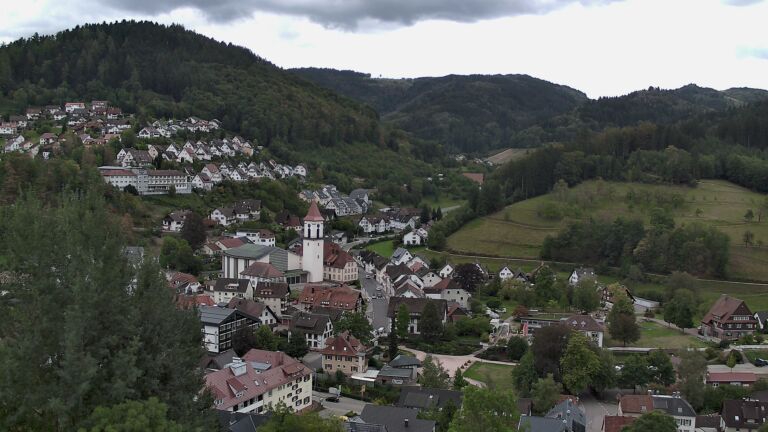 Dieses Bild zeigt eine Webcam-Aufnahme von Ottenhöfen, aufgenommen am Mittwoch, den 09.09.2026 um 12:50 Uhr