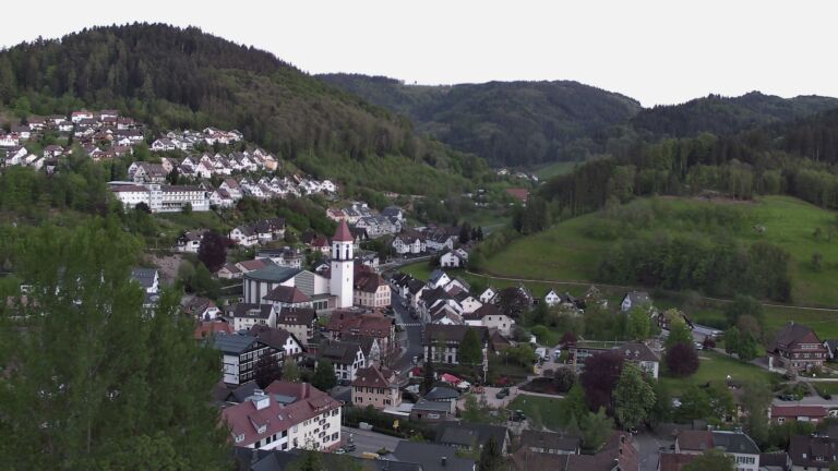 Dieses Bild zeigt eine Webcam-Aufnahme von Ottenhöfen, aufgenommen am Donnerstag, den 30.04.2026 um 20:50 Uhr