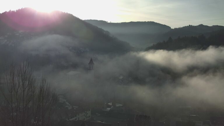 Dieses Bild zeigt eine Webcam-Aufnahme von Ottenhöfen, aufgenommen am Sonntag, den 21.12.2025 um 10:00 Uhr