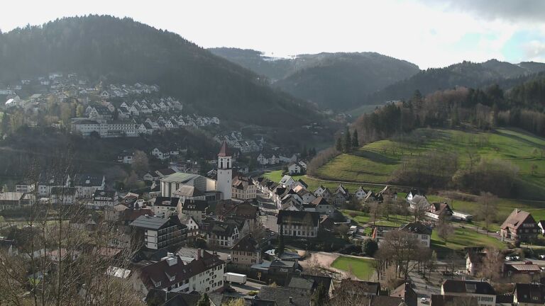 Dieses Bild zeigt eine Webcam-Aufnahme von Ottenhöfen, aufgenommen am Freitag, den 27.03.2026 um 08:50 Uhr