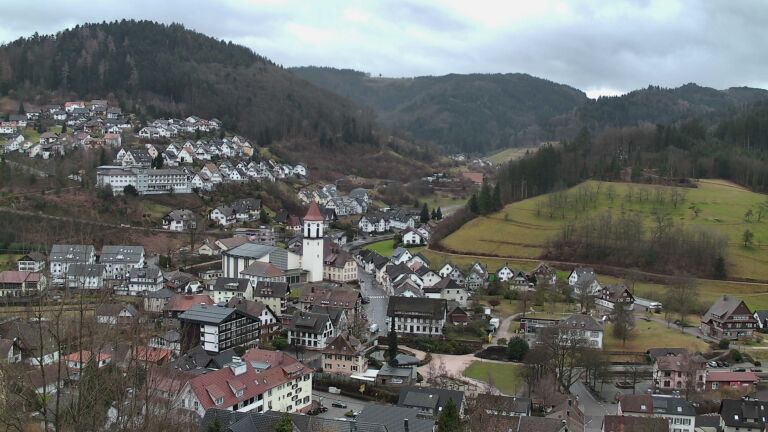 Dieses Bild zeigt eine Webcam-Aufnahme von Ottenhöfen, aufgenommen am Dienstag, den 10.02.2026 um 09:00 Uhr