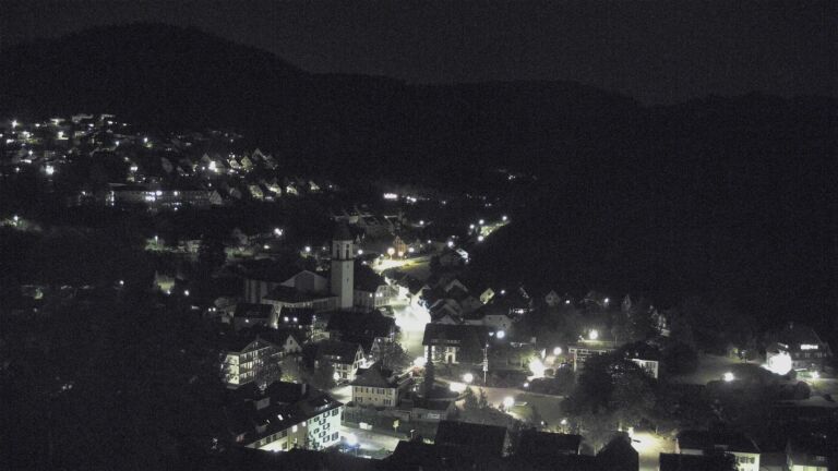 Dieses Bild zeigt eine Webcam-Aufnahme von Ottenhöfen, aufgenommen am Freitag, den 08.05.2026 um 23:00 Uhr