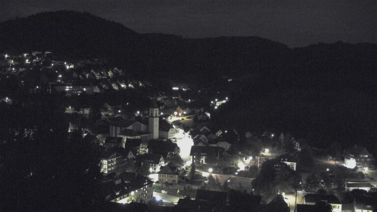 Dieses Bild zeigt eine Webcam-Aufnahme von Ottenhöfen, aufgenommen am Mittwoch, den 05.08.2026 um 04:30 Uhr