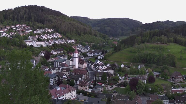 Dieses Bild zeigt eine Webcam-Aufnahme von Ottenhöfen, aufgenommen am Donnerstag, den 30.04.2026 um 20:40 Uhr