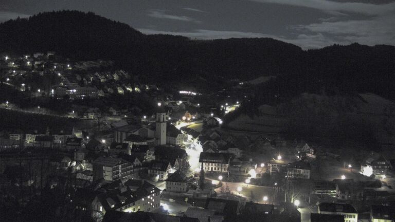 Dieses Bild zeigt eine Webcam-Aufnahme von Ottenhöfen, aufgenommen am Mittwoch, den 04.02.2026 um 01:30 Uhr