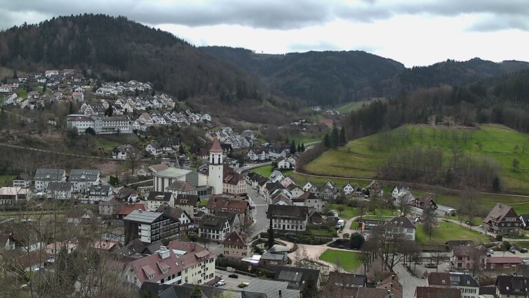 Dieses Bild zeigt eine Webcam-Aufnahme von Ottenhöfen, aufgenommen am Montag, den 16.03.2026 um 11:20 Uhr