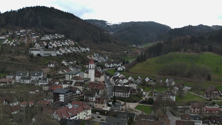 Dieses Bild zeigt eine Webcam-Aufnahme von Ottenhöfen, aufgenommen am Sonntag, den 29.03.2026 um 16:20 Uhr