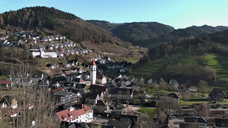 Dieses Bild zeigt eine Webcam-Aufnahme von Ottenhöfen, aufgenommen am Donnerstag, den 12.03.2026 um 16:40 Uhr