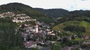 Dieses Bild zeigt eine Webcam-Aufnahme von Ottenhöfen, aufgenommen am Dienstag, den 09.06.2026 um 20:30 Uhr