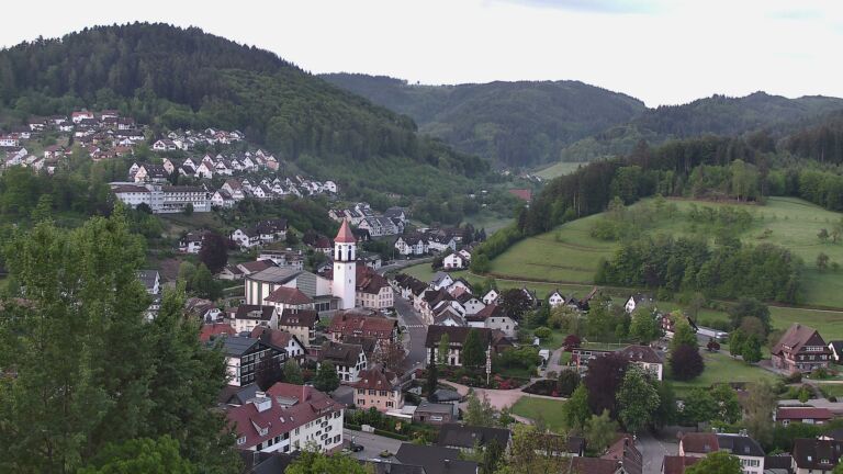 Dieses Bild zeigt eine Webcam-Aufnahme von Ottenhöfen, aufgenommen am Freitag, den 08.05.2026 um 06:30 Uhr
