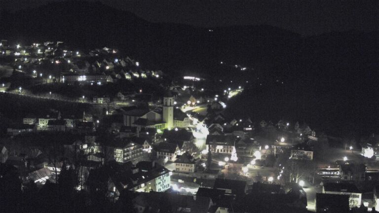 Dieses Bild zeigt eine Webcam-Aufnahme von Ottenhöfen, aufgenommen am Dienstag, den 16.12.2025 um 05:40 Uhr