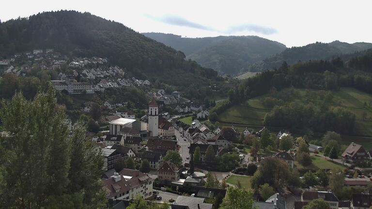 Dieses Bild zeigt eine Webcam-Aufnahme von Ottenhöfen, aufgenommen am Freitag, den 09.10.2026 um 11:30 Uhr