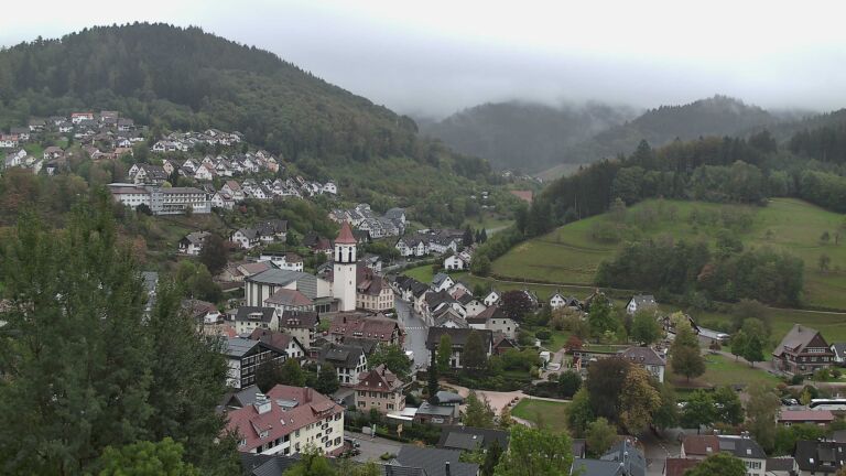 Dieses Bild zeigt eine Webcam-Aufnahme von Ottenhöfen, aufgenommen am Donnerstag, den 08.10.2026 um 09:00 Uhr