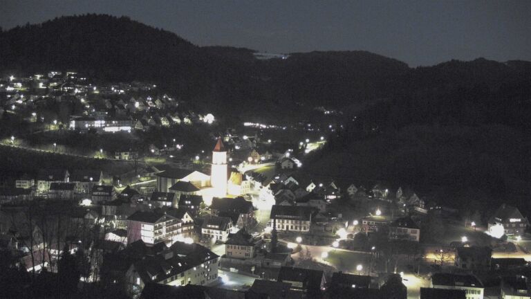 Dieses Bild zeigt eine Webcam-Aufnahme von Ottenhöfen, aufgenommen am Freitag, den 27.03.2026 um 19:50 Uhr