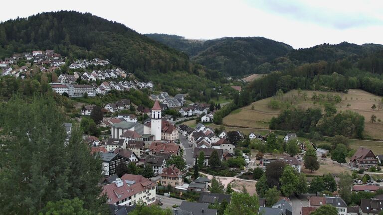 Dieses Bild zeigt eine Webcam-Aufnahme von Ottenhöfen, aufgenommen am Donnerstag, den 20.08.2026 um 10:40 Uhr