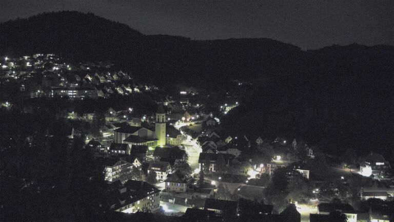Dieses Bild zeigt eine Webcam-Aufnahme von Ottenhöfen, aufgenommen am Montag, den 28.09.2026 um 20:50 Uhr