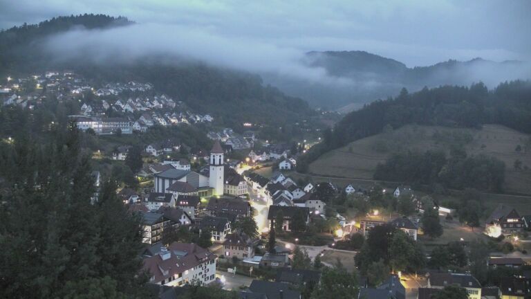 Dieses Bild zeigt eine Webcam-Aufnahme von Ottenhöfen, aufgenommen am Dienstag, den 25.08.2026 um 20:50 Uhr