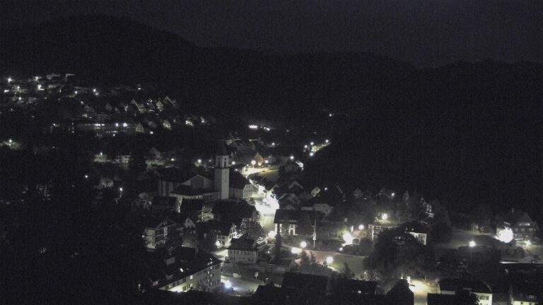 Dieses Bild zeigt eine Webcam-Aufnahme von Ottenhöfen, aufgenommen am Samstag, den 16.05.2026 um 04:30 Uhr