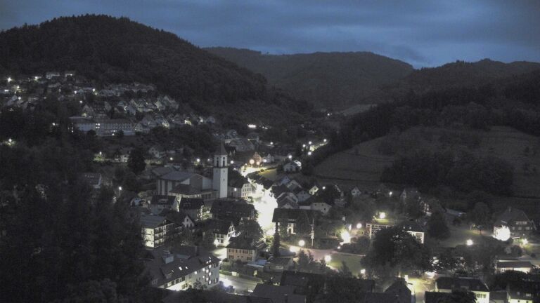 Dieses Bild zeigt eine Webcam-Aufnahme von Ottenhöfen, aufgenommen am Donnerstag, den 11.06.2026 um 04:30 Uhr