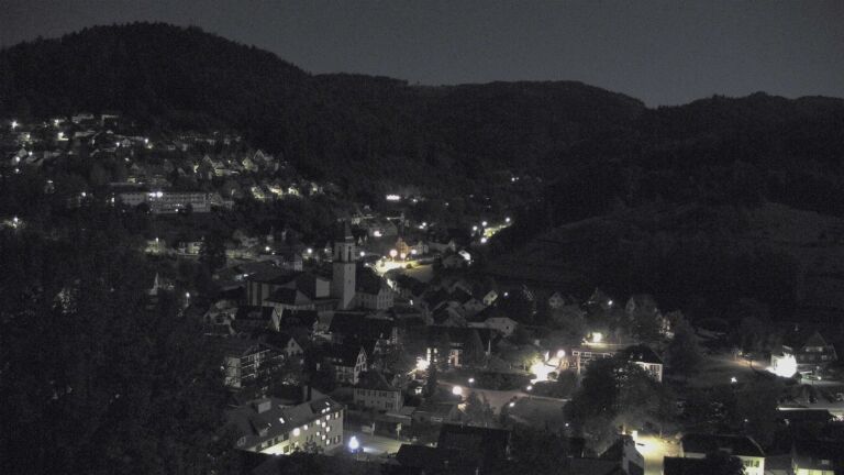 Dieses Bild zeigt eine Webcam-Aufnahme von Ottenhöfen, aufgenommen am Samstag, den 26.09.2026 um 03:30 Uhr