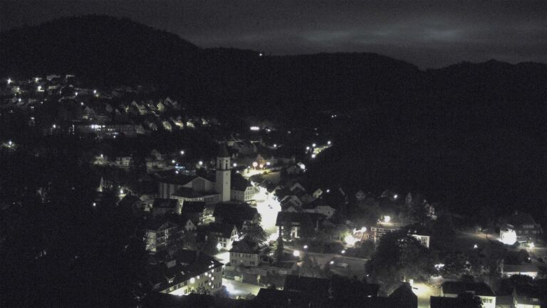 Dieses Bild zeigt eine Webcam-Aufnahme von Ottenhöfen, aufgenommen am Sonntag, den 30.08.2026 um 01:00 Uhr
