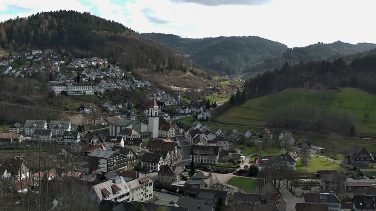 Dieses Bild zeigt eine Webcam-Aufnahme von Ottenhöfen, aufgenommen am Donnerstag, den 12.03.2026 um 14:20 Uhr