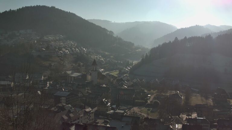 Dieses Bild zeigt eine Webcam-Aufnahme von Ottenhöfen, aufgenommen am Samstag, den 27.12.2025 um 12:30 Uhr