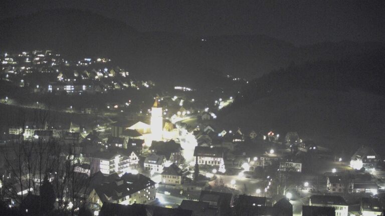 Dieses Bild zeigt eine Webcam-Aufnahme von Ottenhöfen, aufgenommen am Samstag, den 27.12.2025 um 20:50 Uhr