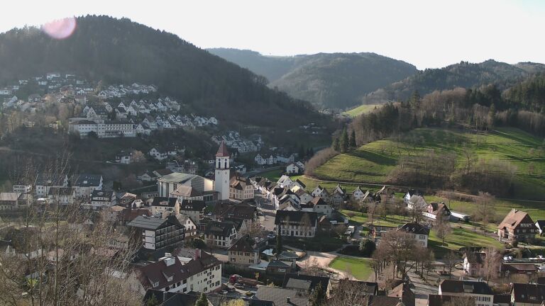 Dieses Bild zeigt eine Webcam-Aufnahme von Ottenhöfen, aufgenommen am Mittwoch, den 18.03.2026 um 08:40 Uhr