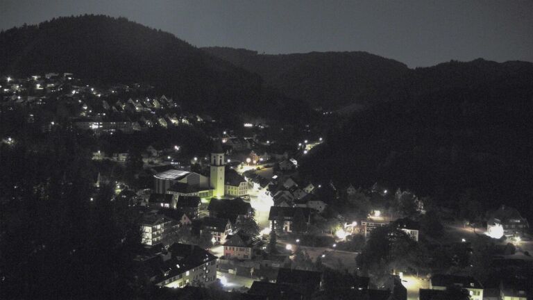 Dieses Bild zeigt eine Webcam-Aufnahme von Ottenhöfen, aufgenommen am Mittwoch, den 26.08.2026 um 22:30 Uhr