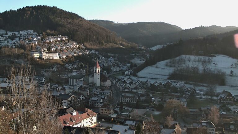 Dieses Bild zeigt eine Webcam-Aufnahme von Ottenhöfen, aufgenommen am Mittwoch, den 31.12.2025 um 15:20 Uhr