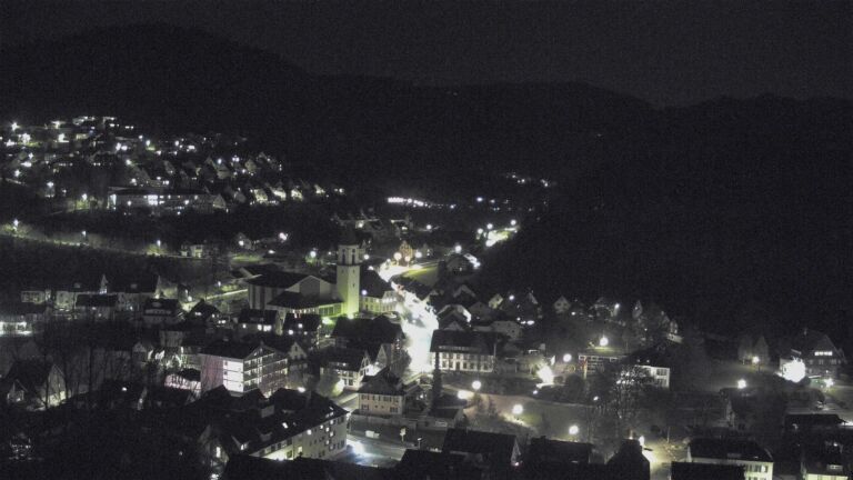 Dieses Bild zeigt eine Webcam-Aufnahme von Ottenhöfen, aufgenommen am Samstag, den 11.04.2026 um 21:30 Uhr