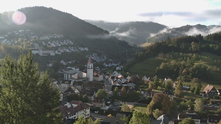 Dieses Bild zeigt eine Webcam-Aufnahme von Ottenhöfen, aufgenommen am Freitag, den 02.10.2026 um 09:10 Uhr
