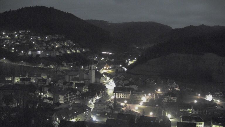 Dieses Bild zeigt eine Webcam-Aufnahme von Ottenhöfen, aufgenommen am Sonntag, den 01.02.2026 um 00:30 Uhr