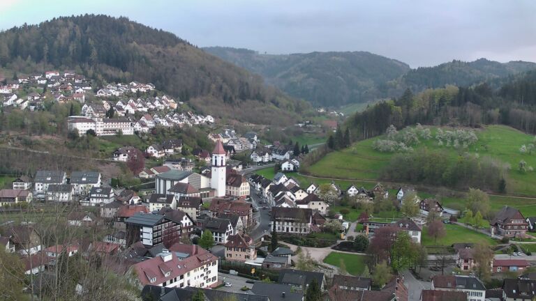 Dieses Bild zeigt eine Webcam-Aufnahme von Ottenhöfen, aufgenommen am Dienstag, den 14.04.2026 um 20:00 Uhr