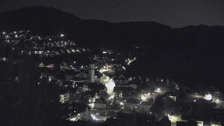 Dieses Bild zeigt eine Webcam-Aufnahme von Ottenhöfen, aufgenommen am Samstag, den 22.08.2026 um 23:30 Uhr