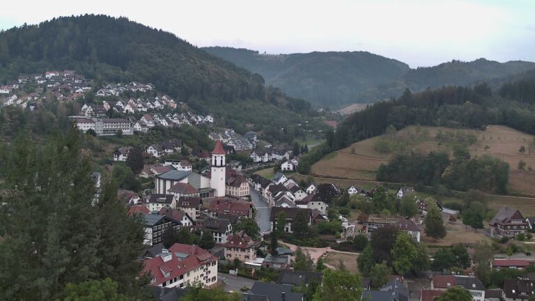 Dieses Bild zeigt eine Webcam-Aufnahme von Ottenhöfen, aufgenommen am Dienstag, den 25.08.2026 um 20:10 Uhr