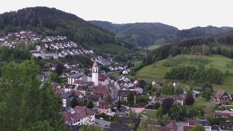 Dieses Bild zeigt eine Webcam-Aufnahme von Ottenhöfen, aufgenommen am Samstag, den 09.05.2026 um 06:20 Uhr