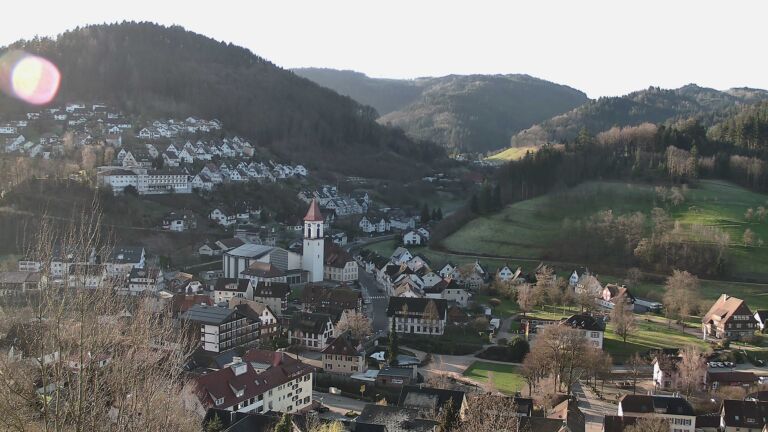 Dieses Bild zeigt eine Webcam-Aufnahme von Ottenhöfen, aufgenommen am Freitag, den 13.03.2026 um 08:10 Uhr