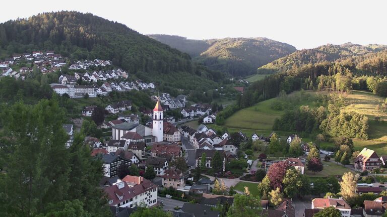 Dieses Bild zeigt eine Webcam-Aufnahme von Ottenhöfen, aufgenommen am Samstag, den 23.05.2026 um 06:40 Uhr
