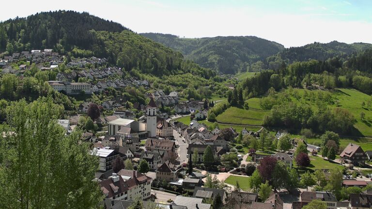 Dieses Bild zeigt eine Webcam-Aufnahme von Ottenhöfen, aufgenommen am Mittwoch, den 29.04.2026 um 11:40 Uhr
