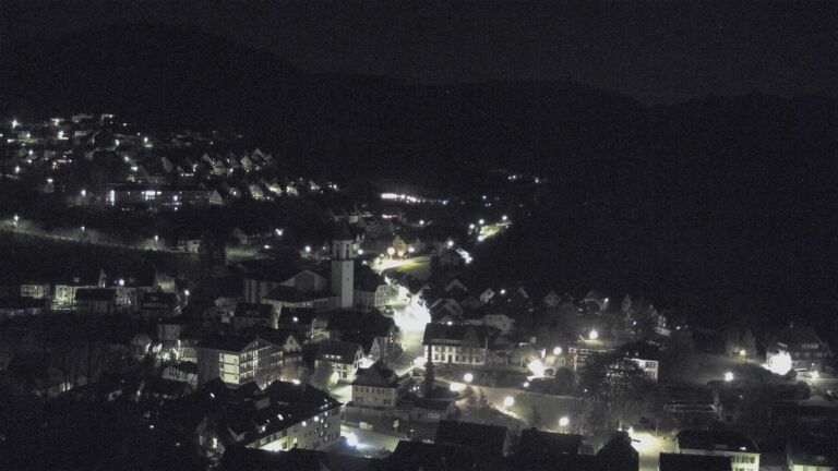 Dieses Bild zeigt eine Webcam-Aufnahme von Ottenhöfen, aufgenommen am Donnerstag, den 16.04.2026 um 23:30 Uhr