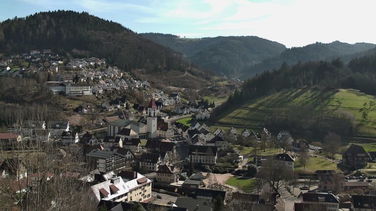 Dieses Bild zeigt eine Webcam-Aufnahme von Ottenhöfen, aufgenommen am Donnerstag, den 26.02.2026 um 14:20 Uhr