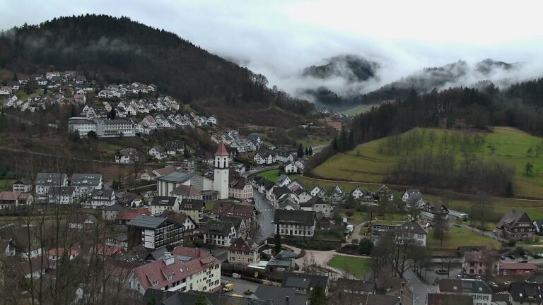 Dieses Bild zeigt eine Webcam-Aufnahme von Ottenhöfen, aufgenommen am Dienstag, den 24.02.2026 um 14:30 Uhr