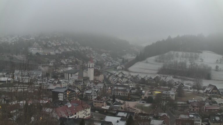 Dieses Bild zeigt eine Webcam-Aufnahme von Ottenhöfen, aufgenommen am Montag, den 29.12.2025 um 16:50 Uhr