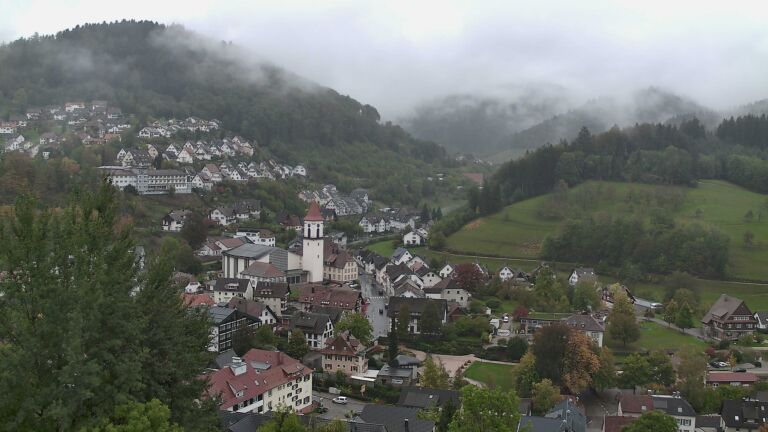 Dieses Bild zeigt eine Webcam-Aufnahme von Ottenhöfen, aufgenommen am Mittwoch, den 21.10.2026 um 10:40 Uhr