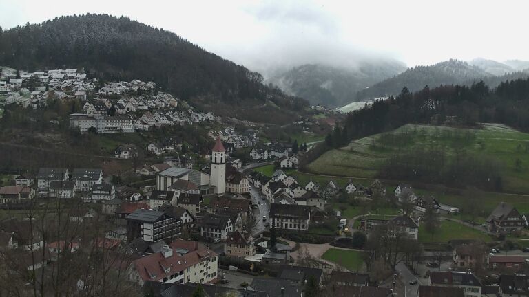 Dieses Bild zeigt eine Webcam-Aufnahme von Ottenhöfen, aufgenommen am Donnerstag, den 26.03.2026 um 11:10 Uhr