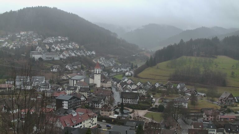 Dieses Bild zeigt eine Webcam-Aufnahme von Ottenhöfen, aufgenommen am Montag, den 26.01.2026 um 15:20 Uhr