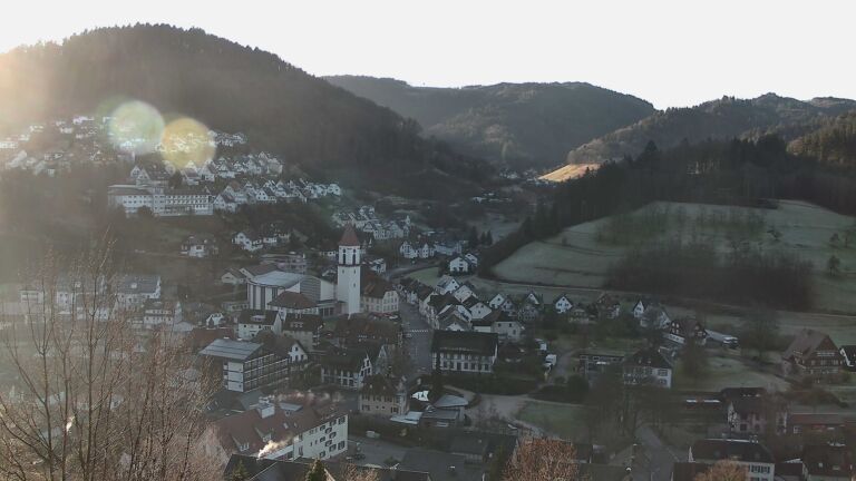 Dieses Bild zeigt eine Webcam-Aufnahme von Ottenhöfen, aufgenommen am Sonntag, den 08.02.2026 um 08:50 Uhr